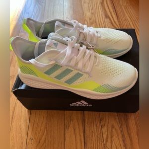 BN Women’s Adidas Fluidflow 2.0